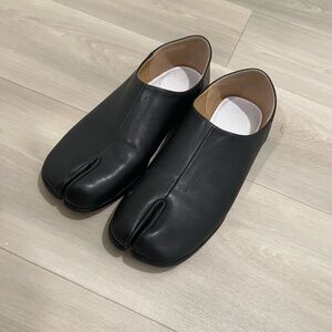 Men's Black Leather Split-Toe Shoes